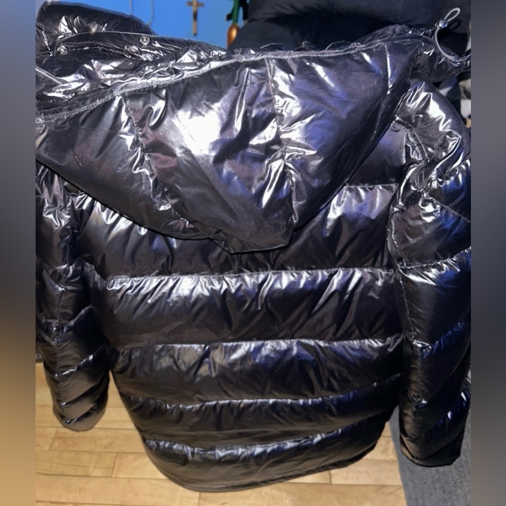 Mocler winter jacket,size 6 in men’s,all black.